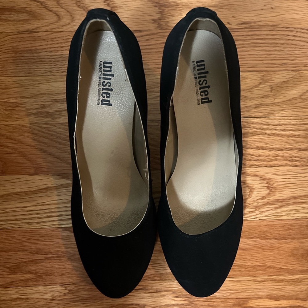 black heels - Picture 3 of 3